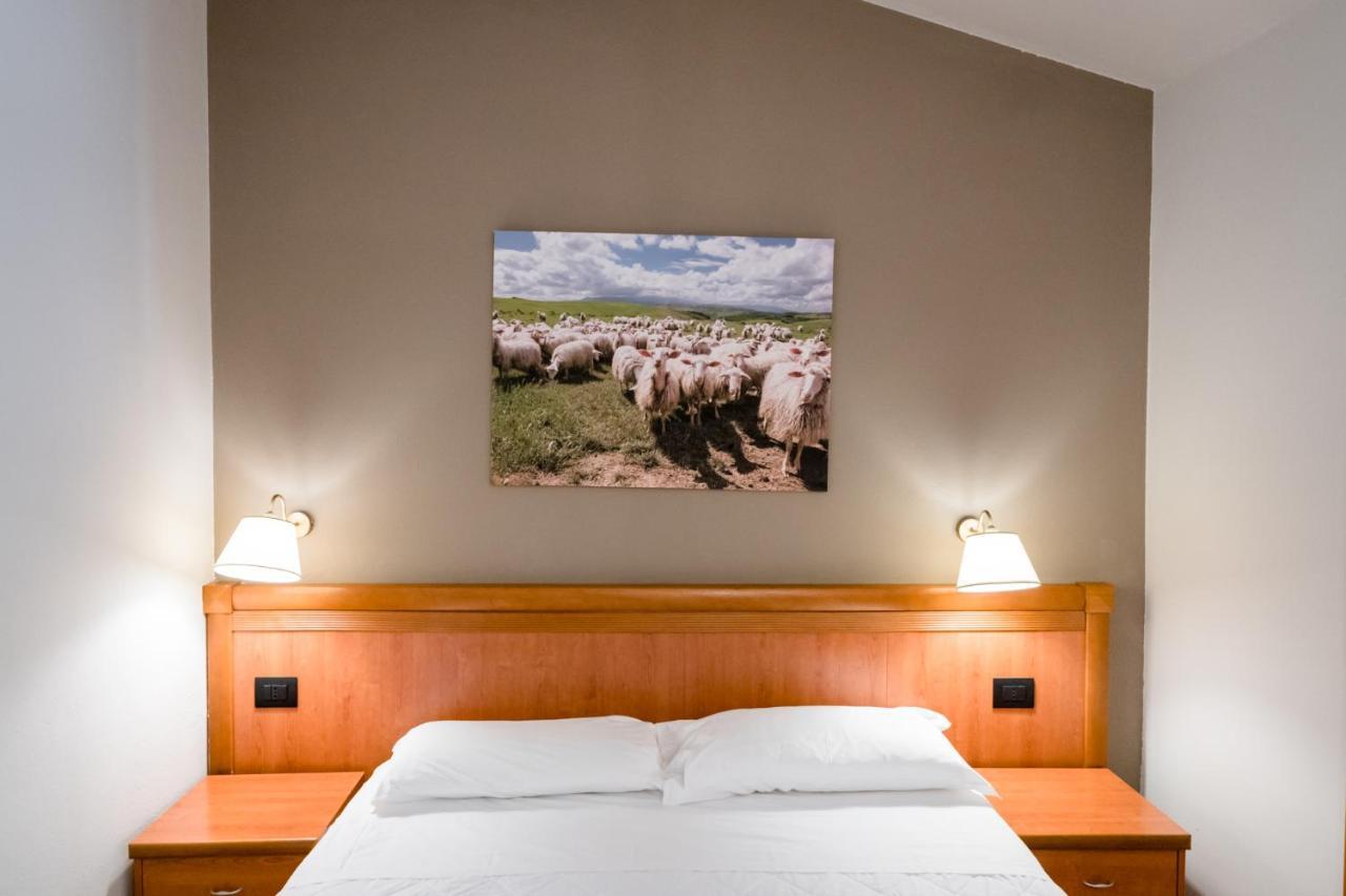 Hotel La Scottiglia E Ristorante Seggiano Exteriör bild