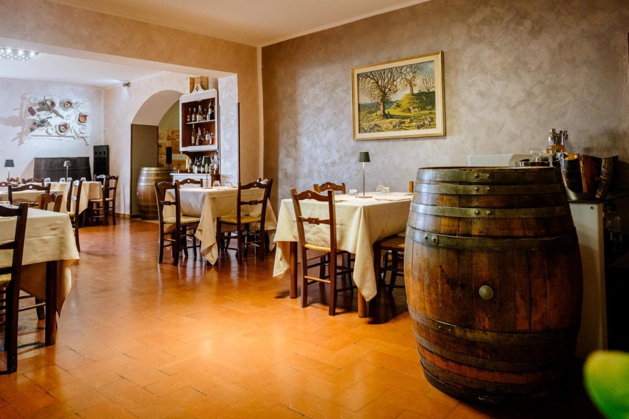 Hotel La Scottiglia E Ristorante Seggiano Exteriör bild