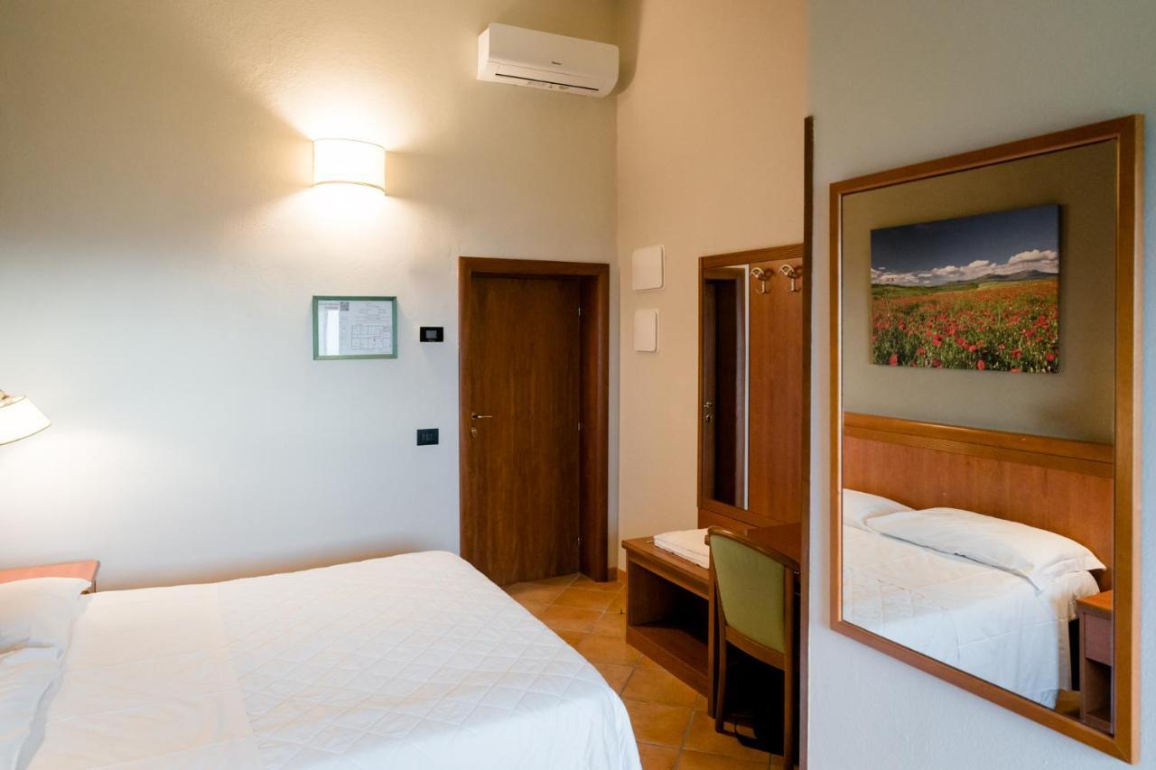 Hotel La Scottiglia E Ristorante Seggiano Exteriör bild