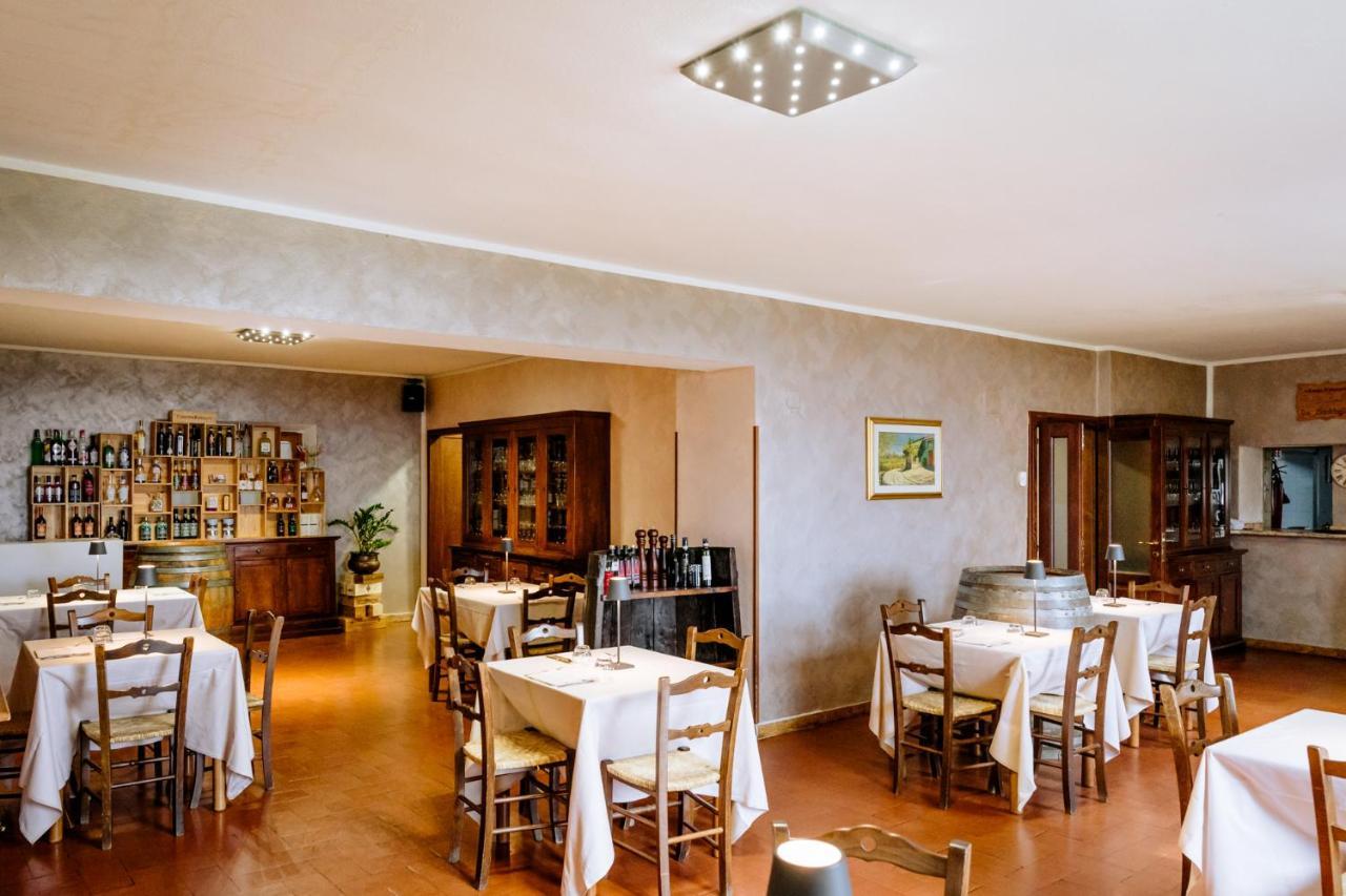 Hotel La Scottiglia E Ristorante Seggiano Exteriör bild