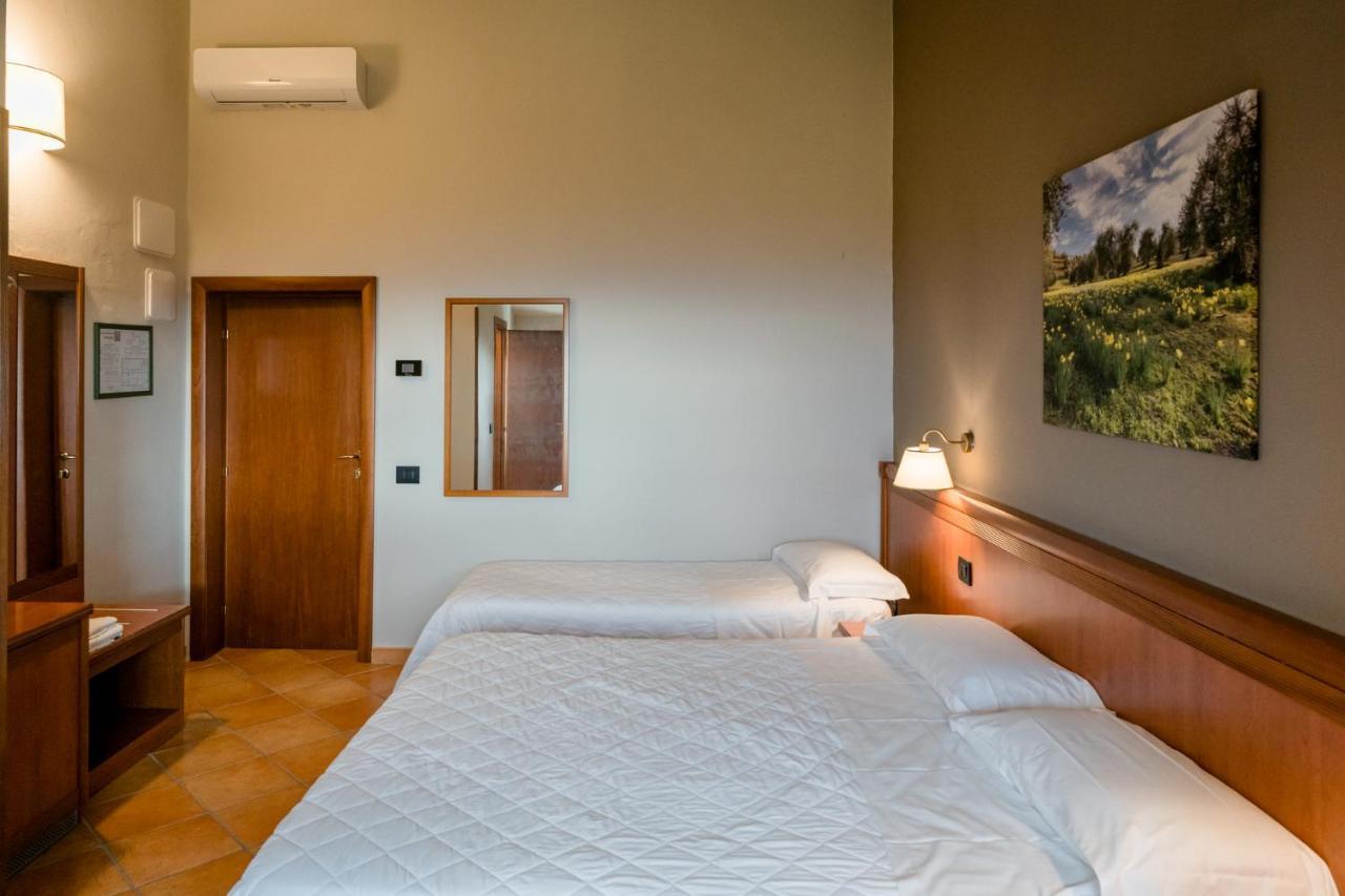 Hotel La Scottiglia E Ristorante Seggiano Exteriör bild