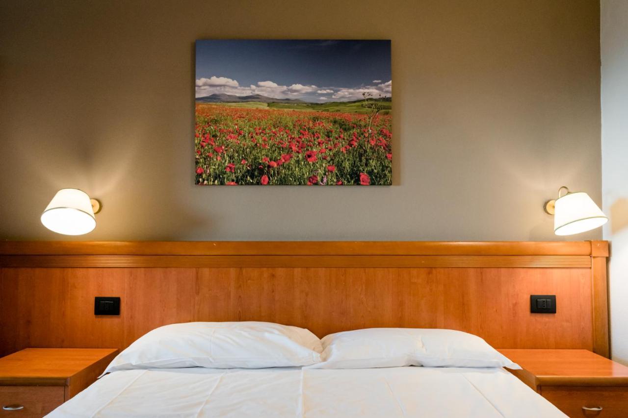 Hotel La Scottiglia E Ristorante Seggiano Exteriör bild